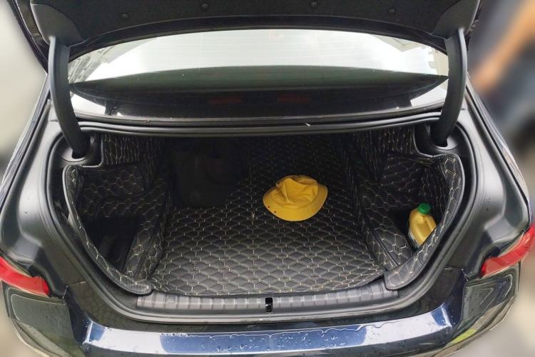 Used BMW 5 Series 2021 530Li Leading Model M Sport Package Trunk