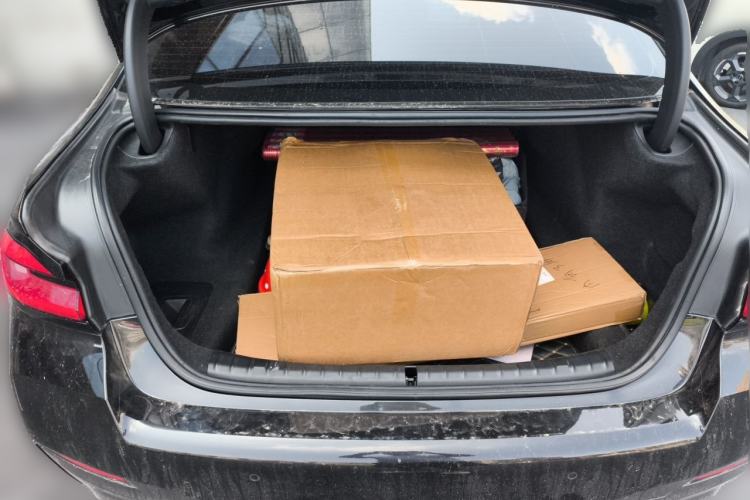 Used BMW 5 Series 2021 530Li Leading Model M Sport Package Trunk