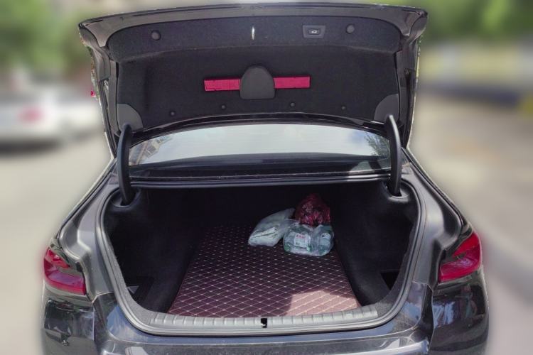 Used BMW 5 Series 2021 525i M Sport Package Trunk
