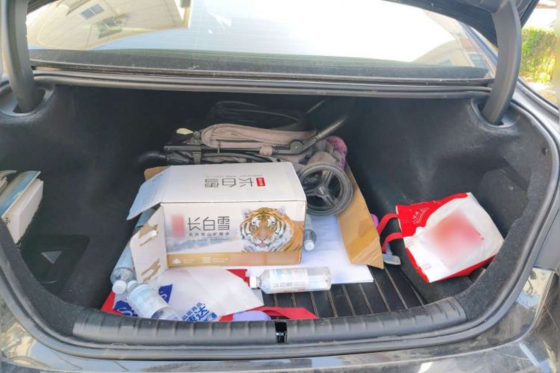 Used BMW 5 Series 2021 530i M Sport Package Trunk