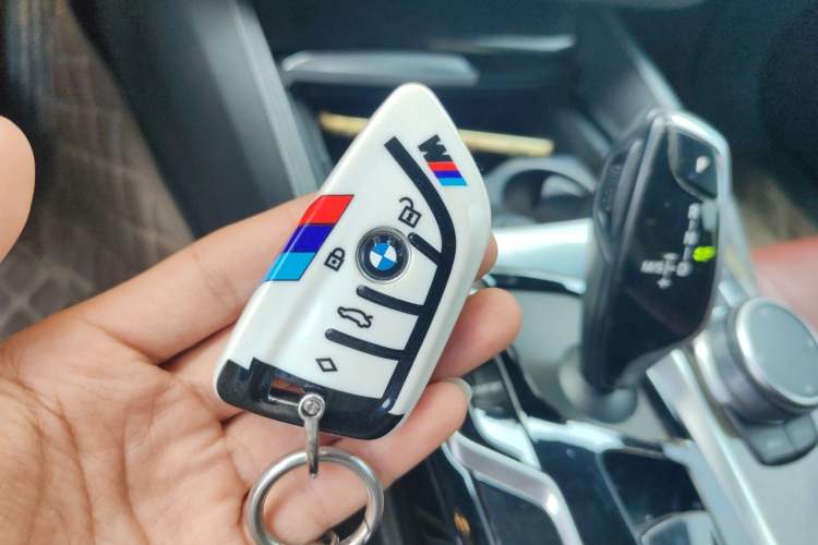 Used BMW 5 Series 2021 525Li M Sport Package Vehicle Key