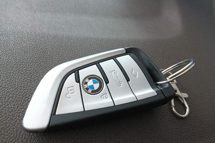 Used BMW 5 Series 2021 530Li Leading Model M Sport Package Vehicle Key