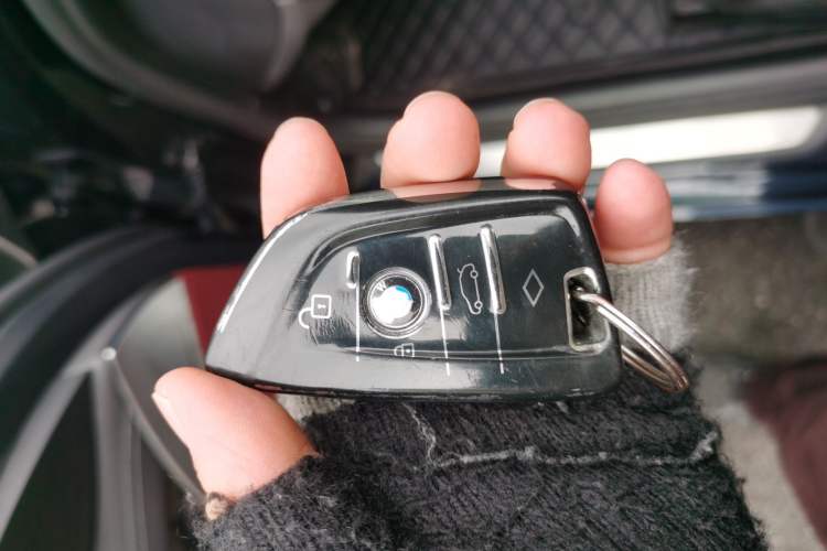 Used BMW 5 Series 2021 525Li Luxury Package Vehicle Key