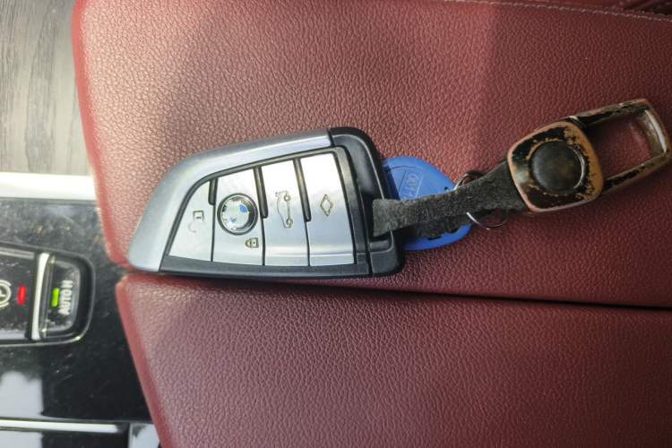 Used BMW 5 Series 2021 530Li Leading Model M Sport Package Vehicle Key