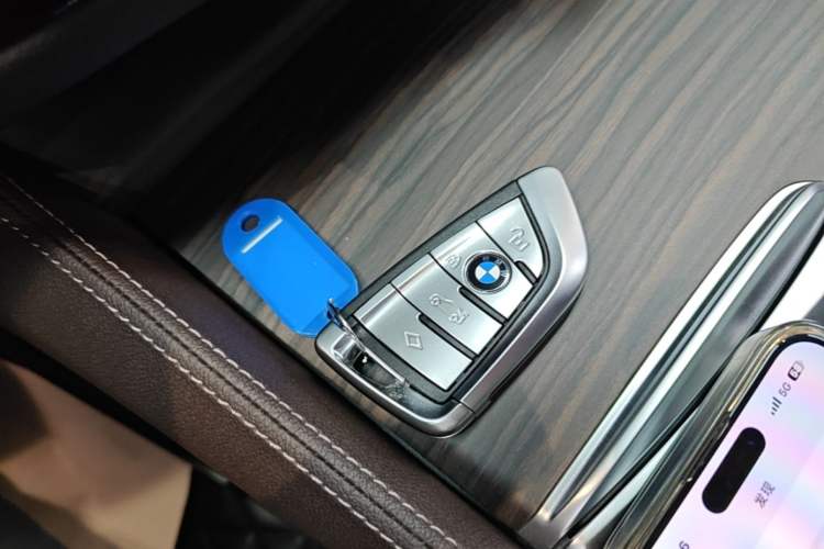 Used BMW 5 Series 2021 Updated 530Li Luxury Package Premium Edition Vehicle Key