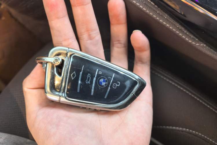 Used BMW 5 Series 2021 530Li Luxury Edition Premium Package Vehicle Key