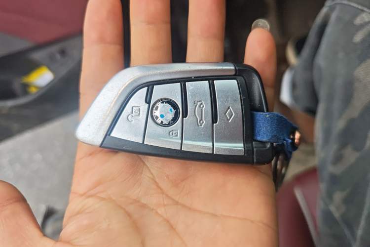 Used BMW 5 Series 2021 530Li Leading Model M Sport Package Vehicle Key