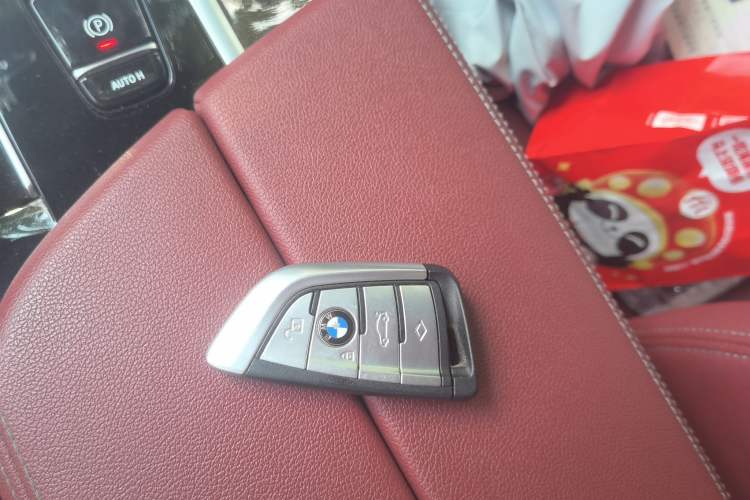 Used BMW 5 Series 2021 525Li M Sport Package Vehicle Key