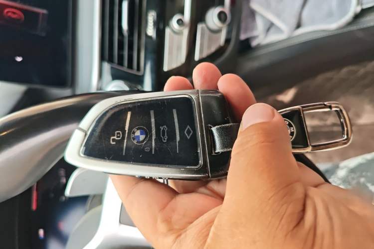 Used BMW 5 Series 2021 530Li Executive Luxury Package Vehicle Key