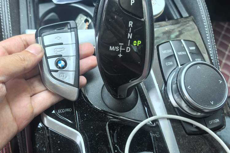Used BMW 5 Series 2021 Updated Version 525Li Luxury Package Vehicle Key