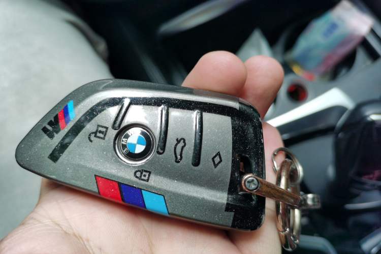 Used BMW 5 Series 2021 530Li Leading Model M Sport Package Vehicle Key