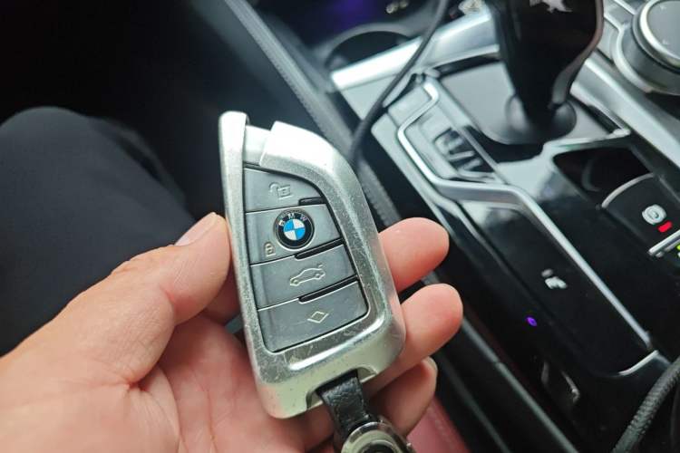 Used BMW 5 Series 2021 530Li Leading Model M Sport Package Vehicle Key