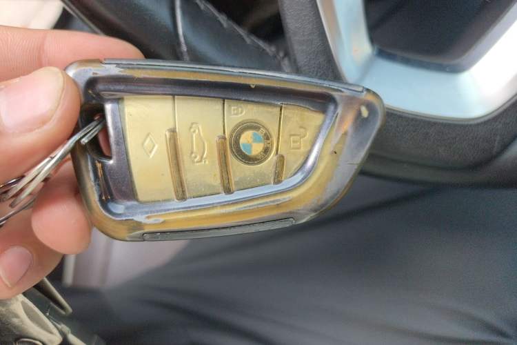 Used BMW 5 Series 2021 Updated Version 525Li Luxury Package Vehicle Key