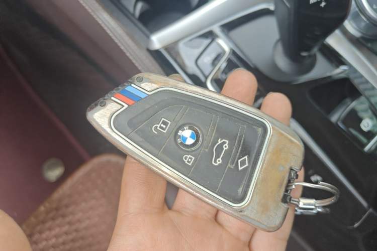 Used BMW 5 Series 2021 530Li Leading Luxury Package Vehicle Key