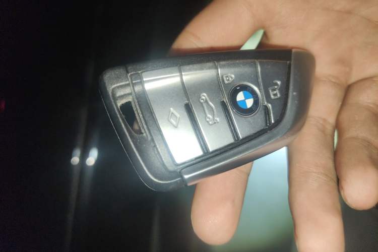 Used BMW 5 Series 2021 530Li Leading Model M Sport Package Vehicle Key