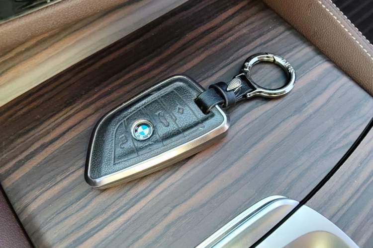 Used BMW 5 Series 2021 530Li Leading Luxury Package Vehicle Key