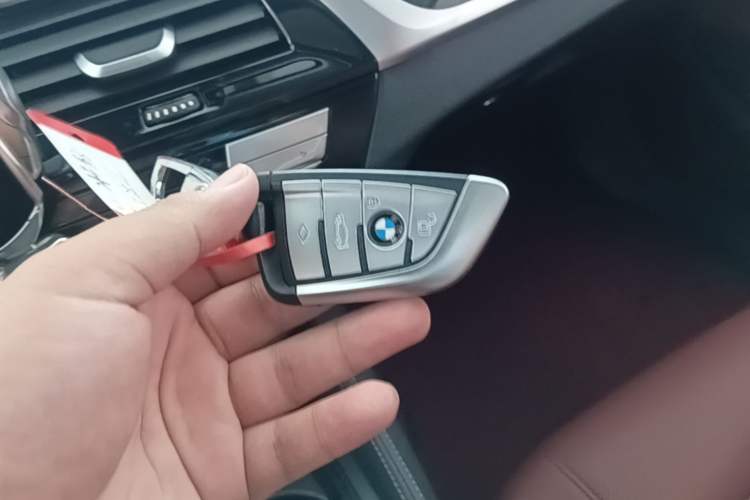 Used BMW 5 Series 2021 Updated Version 525Li Luxury Package Vehicle Key