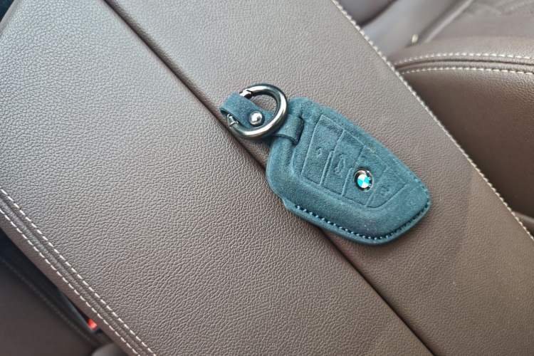 Used BMW 5 Series 2021 530Li Leading Luxury Package Vehicle Key