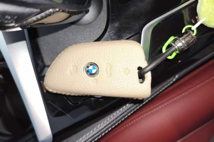 Used BMW 5 Series 2021 525Li Luxury Package Vehicle Key