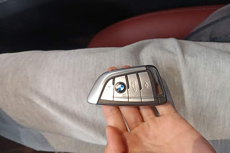 Used BMW 5 Series 2021 530Li Leading Model M Sport Package Vehicle Key