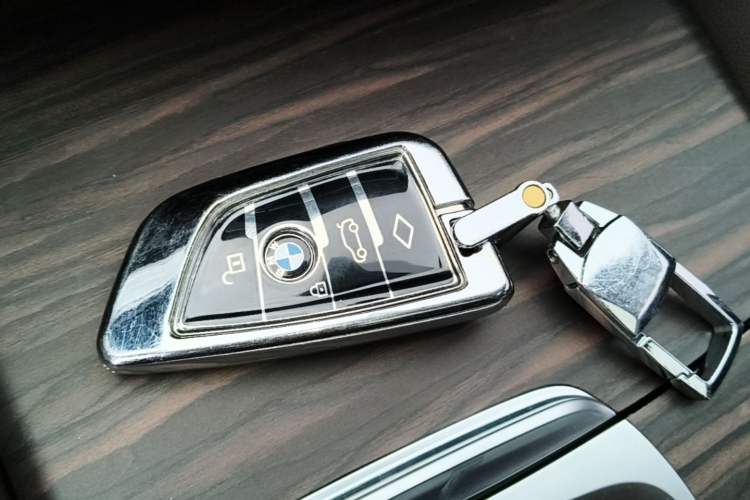 Used BMW 5 Series 2021 530Li Leading Luxury Package Vehicle Key