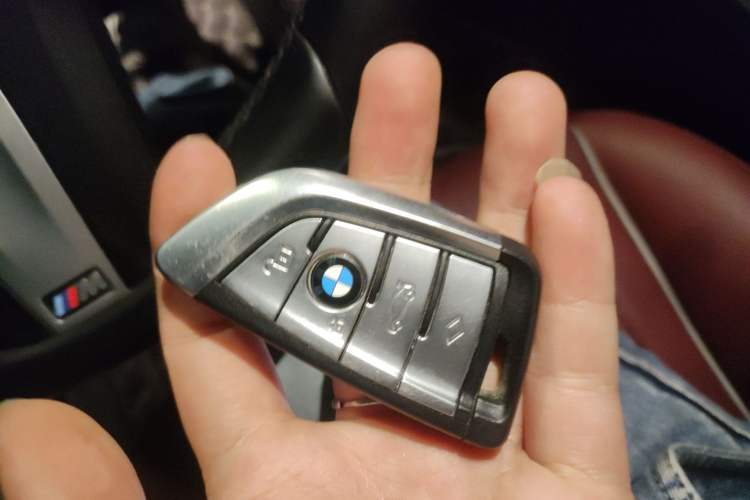 Used BMW 5 Series 2021 Facelifted 530Li Leading Edition M Sport Package Vehicle Key