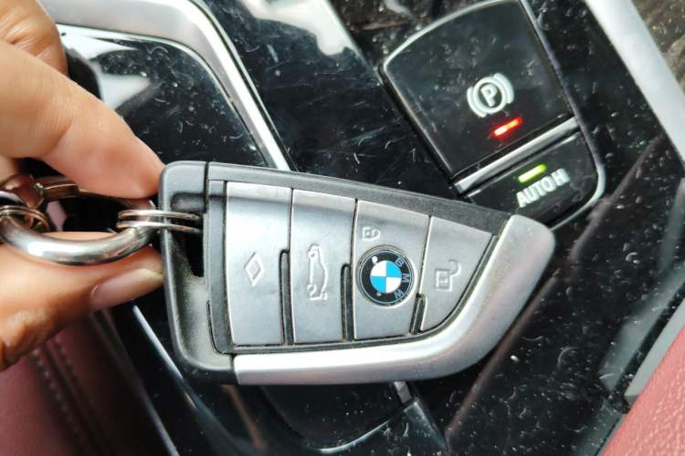 Used BMW 5 Series 2021 525Li M Sport Package Vehicle Key