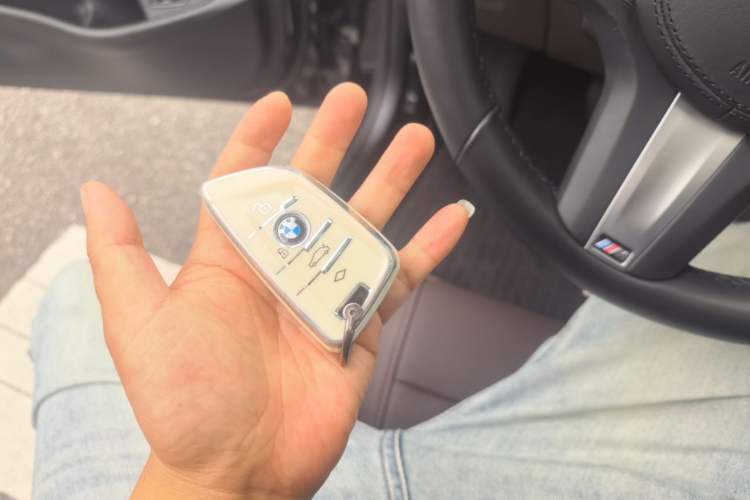 Used BMW 5 Series 2021 525Li M Sport Package Vehicle Key