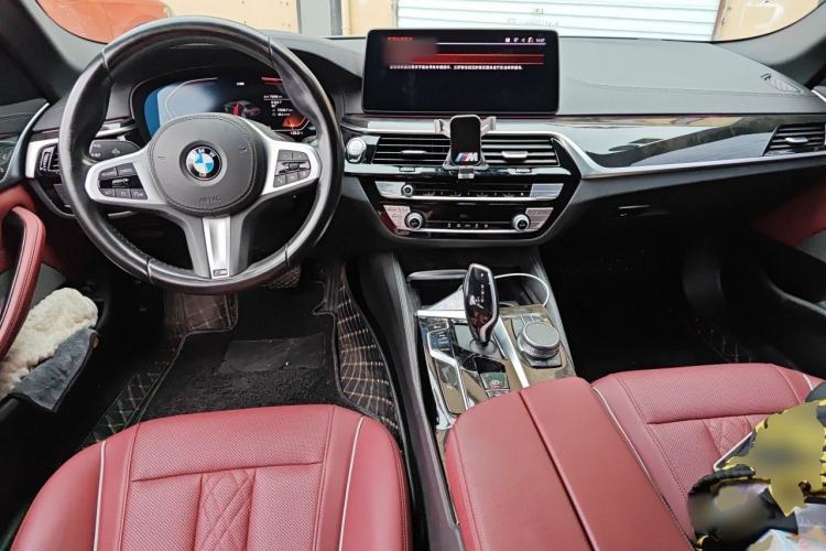 Used BMW 5 Series 2021 525Li M Sport Package Center Console