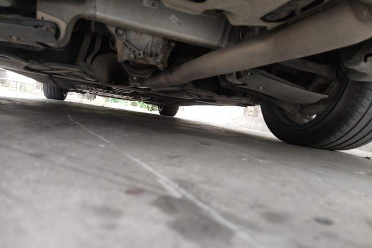 Used BMW 5 Series 2021 530Li Leading Model M Sport Package Chassis Front