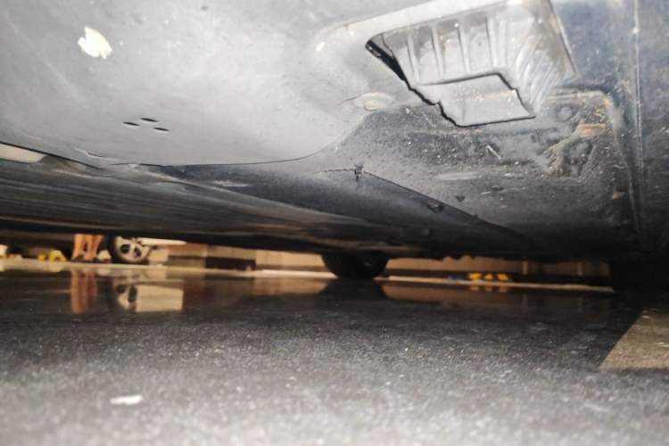 Used BMW 5 Series 2021 525Li M Sport Package Chassis Front Left