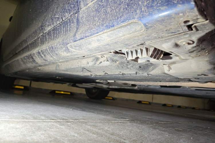 Used BMW 5 Series 2021 525Li M Sport Package Chassis Front Right