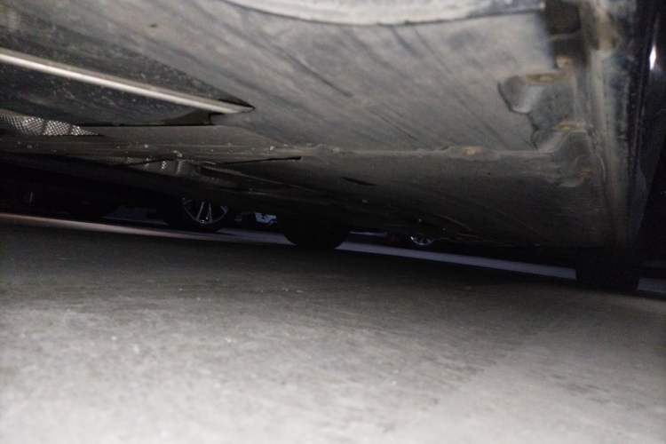 Used BMW 5 Series 2021 Updated Version 525Li Luxury Package Chassis Front Right