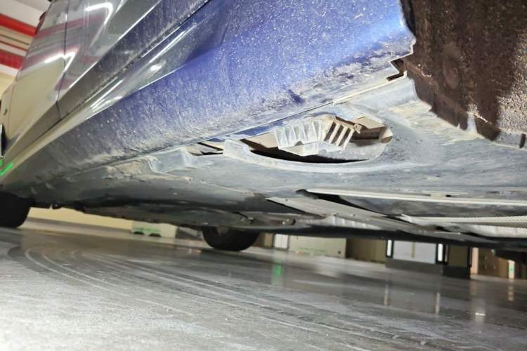 Used BMW 5 Series 2021 525Li M Sport Package Chassis Rear Left