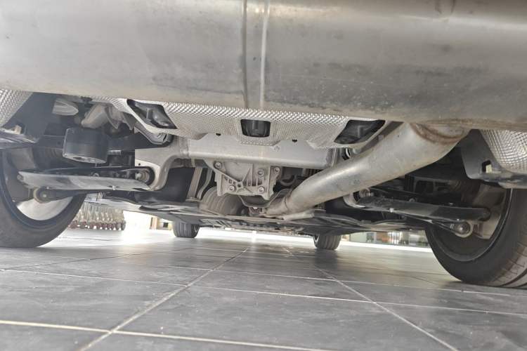 Used BMW 5 Series 2021 Restyled 530Li Luxury Edition M Sport Package Chassis Rear