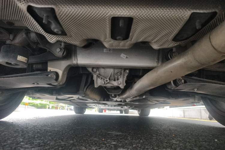 Used BMW 5 Series 2021 530Li Luxury Edition M Sport Package Chassis Rear