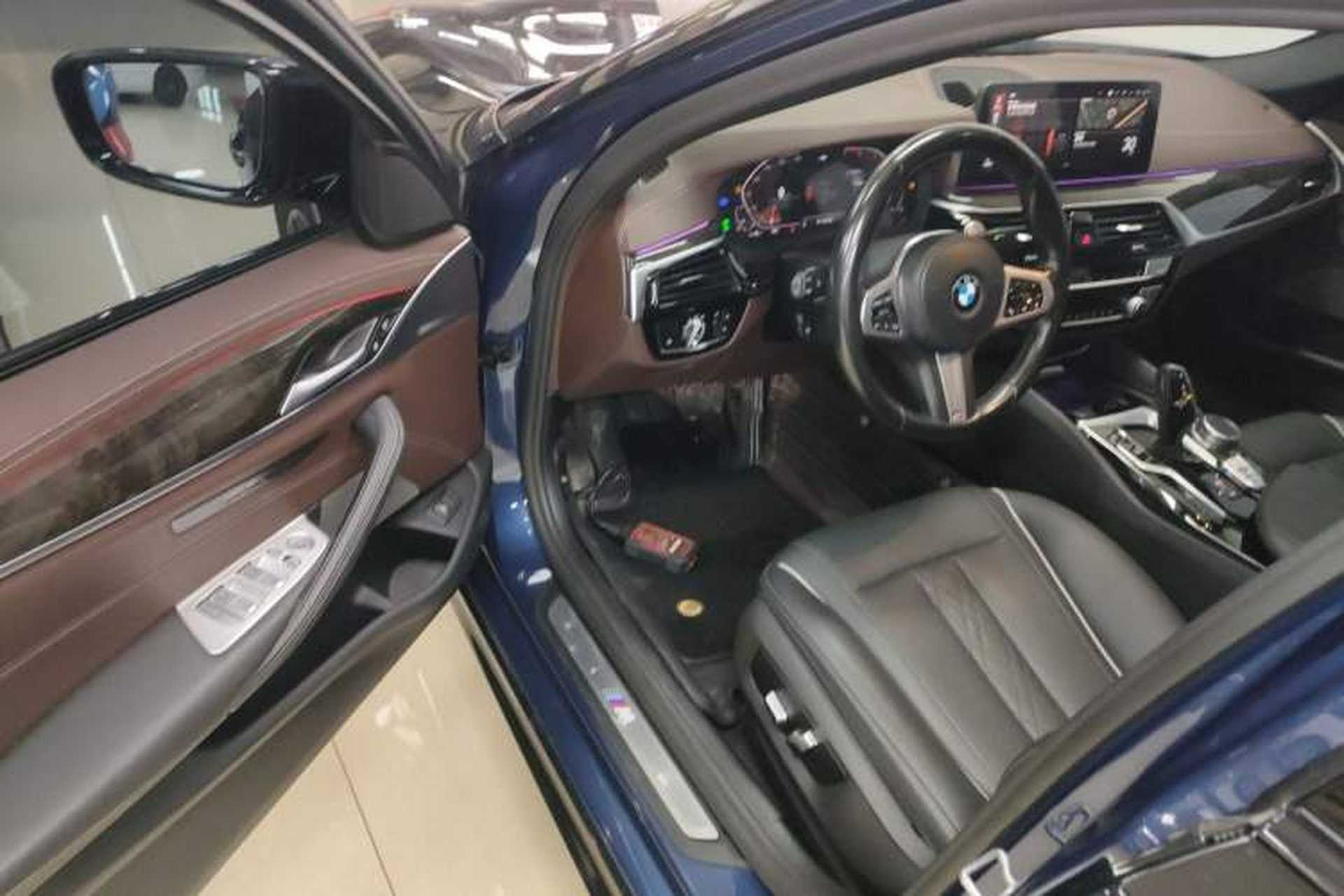 Used BMW 5 Series 2021 525Li M Sport Package Driver Seat