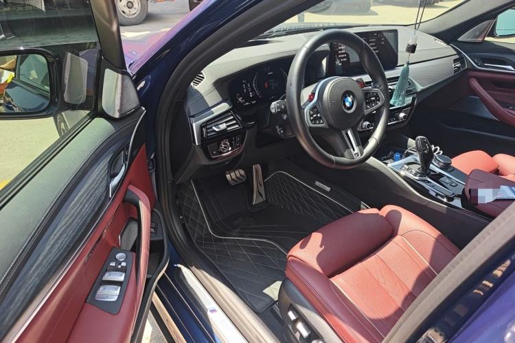 Used BMW 5 Series 2021 530Li Luxury Edition M Sport Package Driver Seat