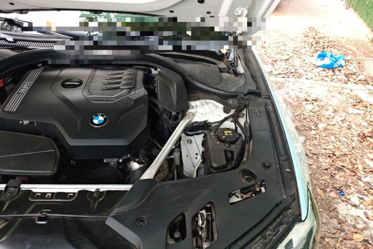 Used BMW 5 Series 2021 525Li Luxury Package Engine Bay Left