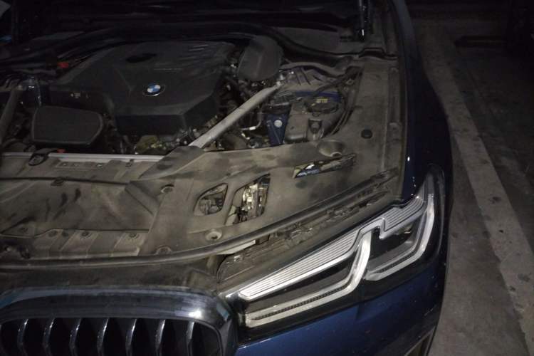 Used BMW 5 Series 2021 Updated Version 525Li Luxury Package Engine Bay Left