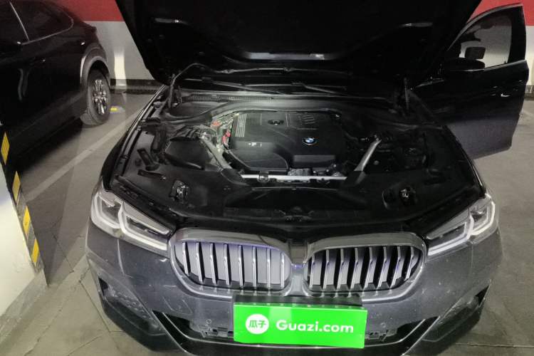Used BMW 5 Series 2021 525Li M Sport Package Engine Bay Right