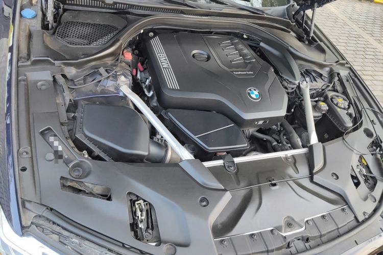 Used BMW 5 Series 2021 530i Sport Line M Sport Package Engine Bay Right