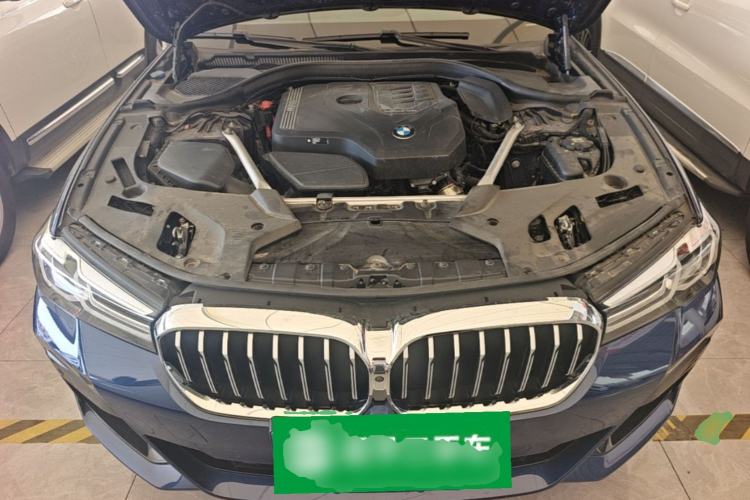 Used BMW 5 Series 2021 525Li M Sport Package Engine Bay