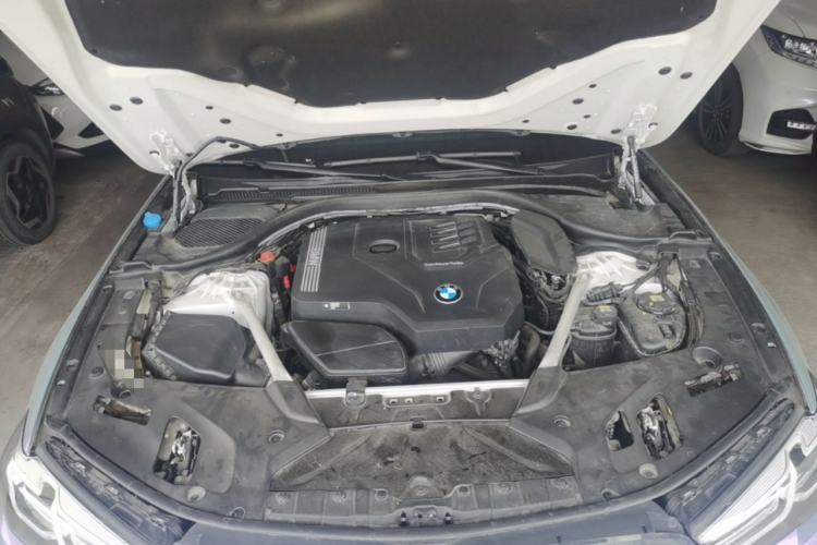 Used BMW 5 Series 2021 Restyled 530Li Leading Edition Luxury Package Engine Bay