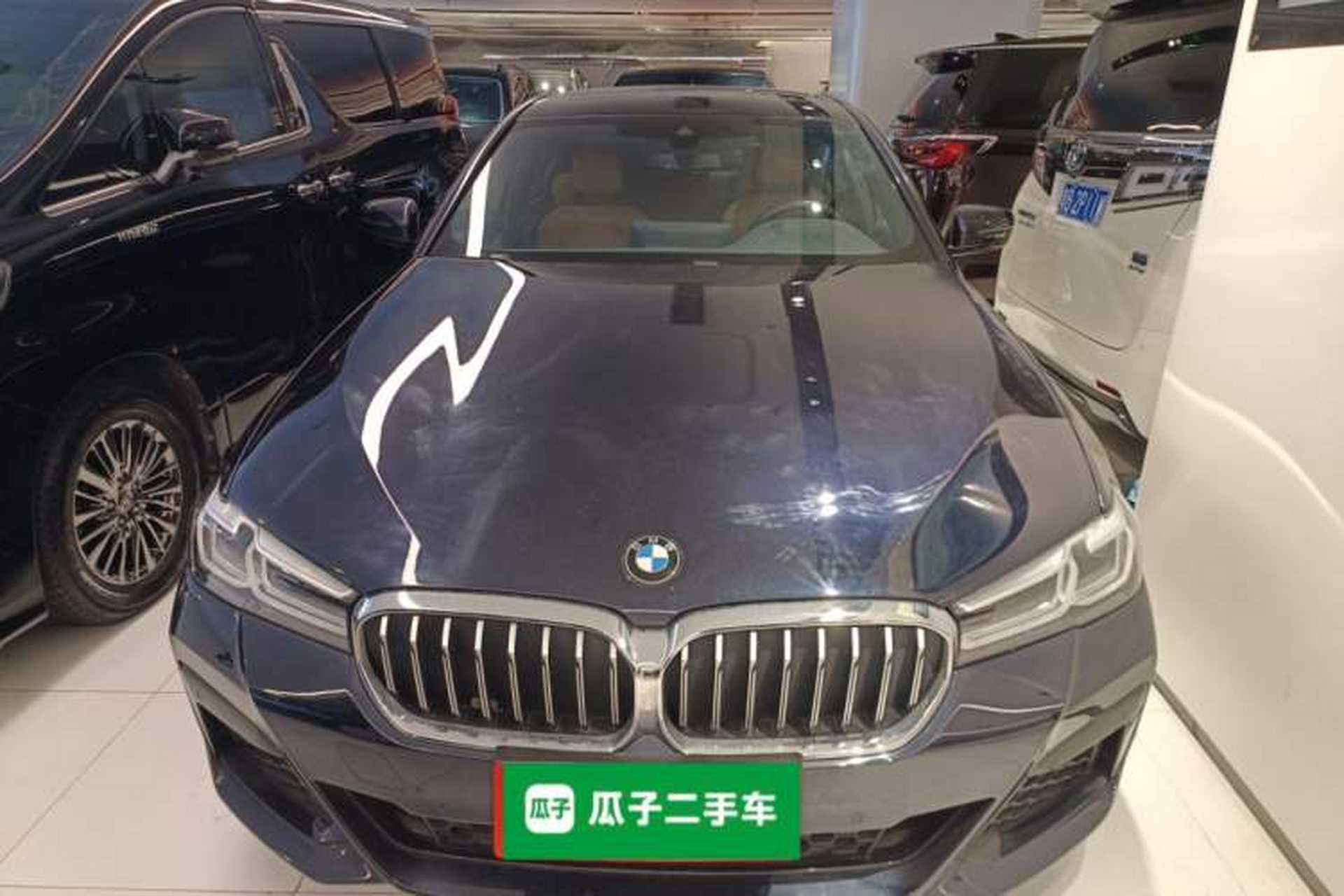 Used BMW 5 Series 2021 525i M Sport Package Exterior 1