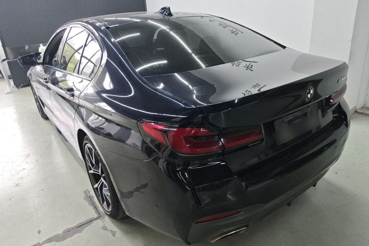Used BMW 5 Series 2021 530i M Sport Package Exterior 2