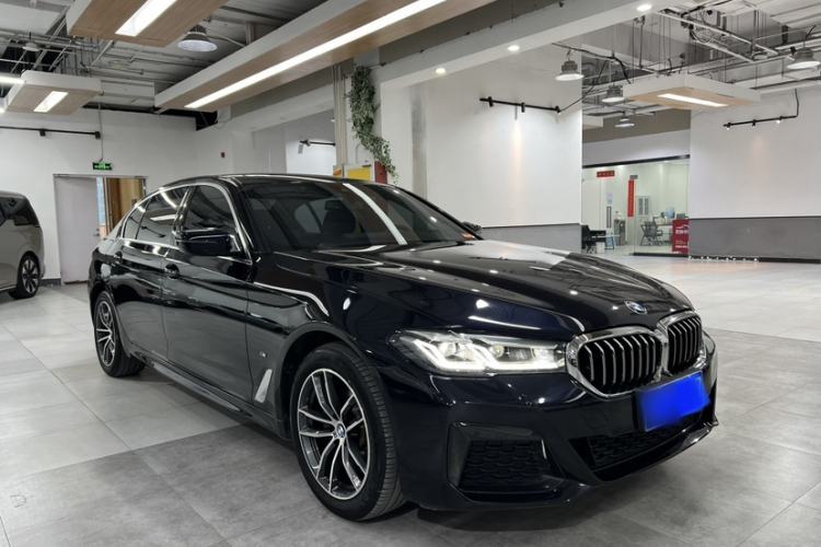 Used BMW 5 Series 2021 Facelifted 525Li M Sport Package Exterior 3