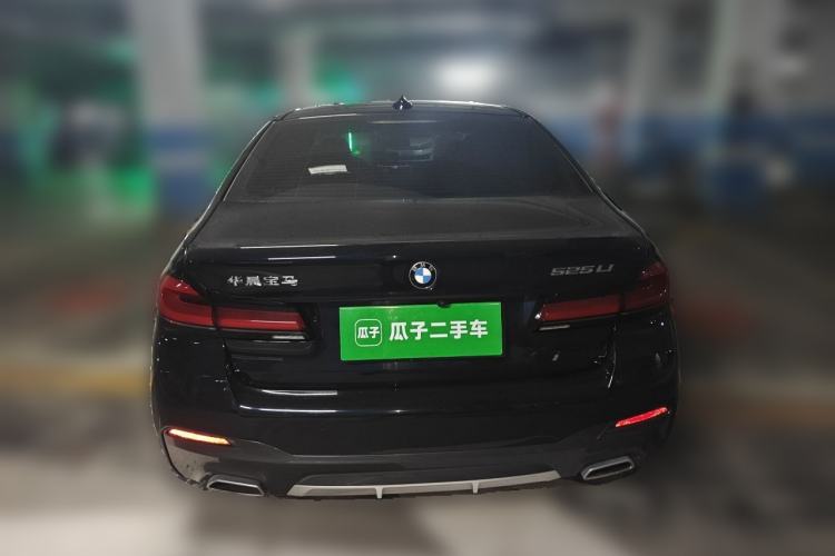 Used BMW 5 Series 2021 525Li M Sport Package Exterior 4