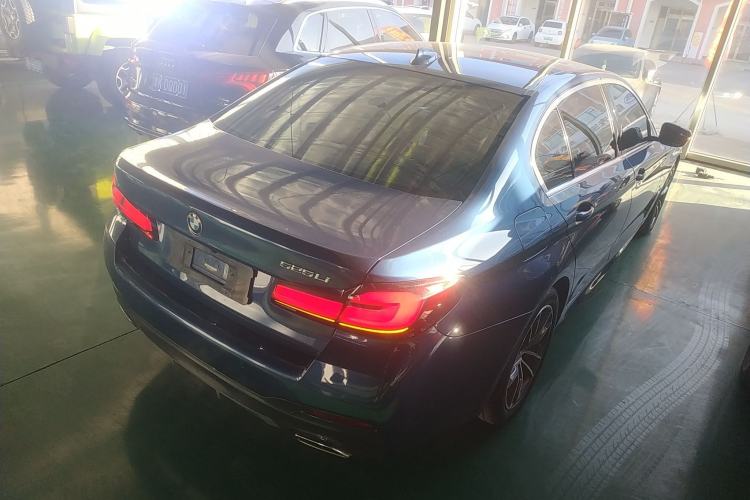 Used BMW 5 Series 2021 525Li M Sport Package Exterior 5