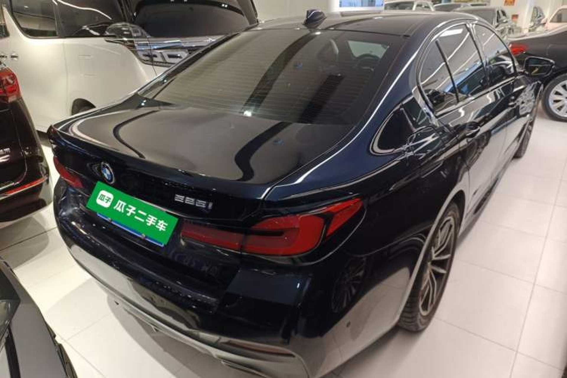 Used BMW 5 Series 2021 525i M Sport Package Exterior 5